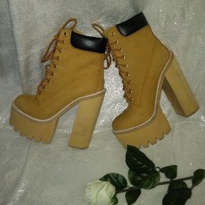 Chunky Timberland Boots